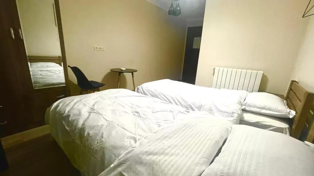 Bismillah Hotel And Restaurent غودوري المظهر الخارجي الصورة